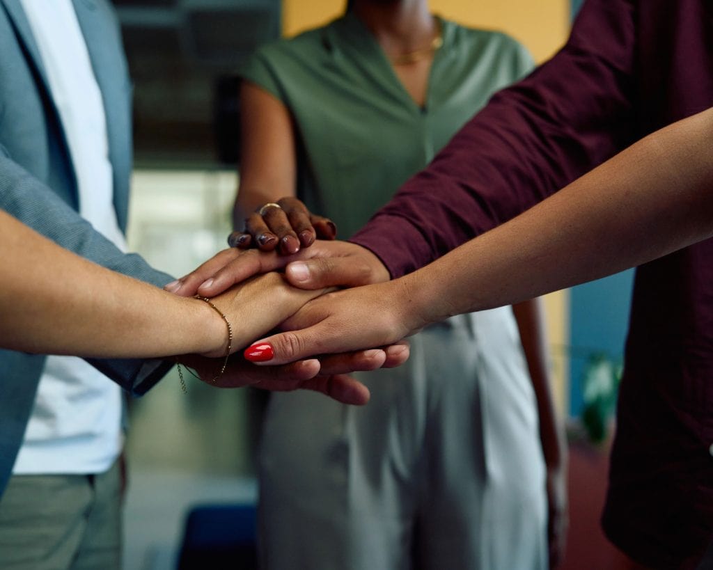 Your therapist Aetna NYC can support your overall well-being through evidence-based therapy, though it is important to note that therapists are not licensed to prescribe controlled substances.